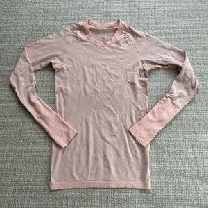 Lululemon pink long sleeve top size 6